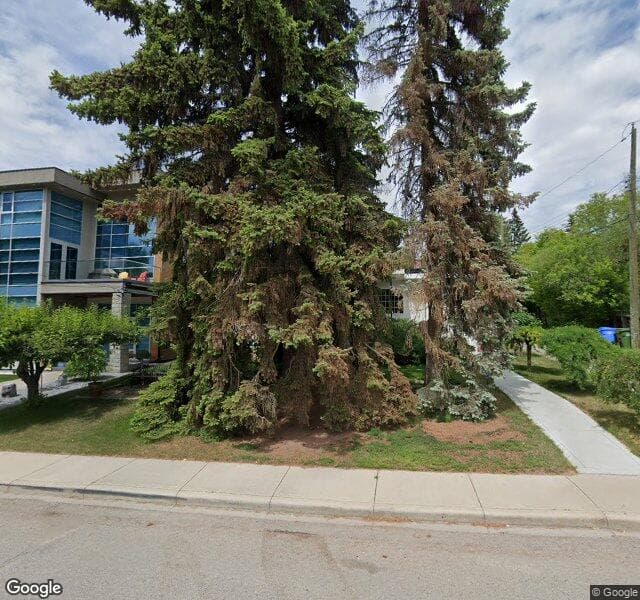 Street view of 1514 10 Avenue NW, Calgary