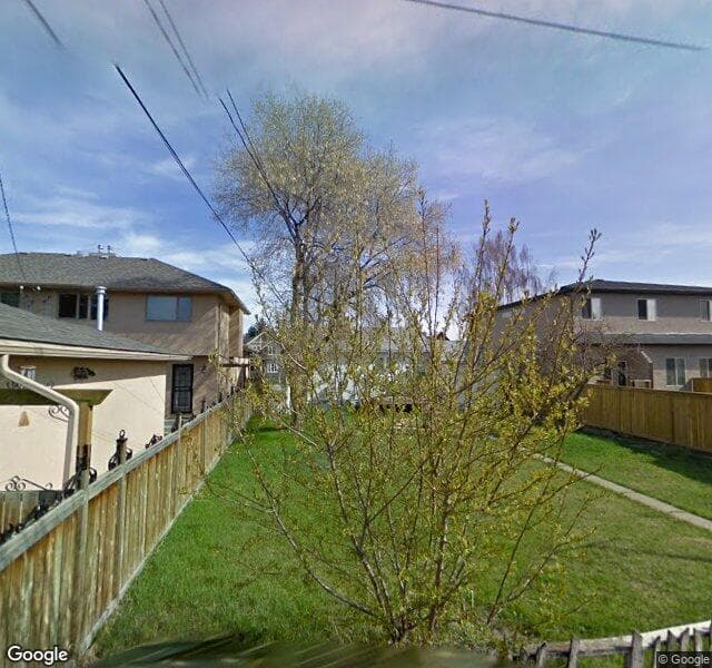 Street view of 231 24 Avenue NW, Calgary