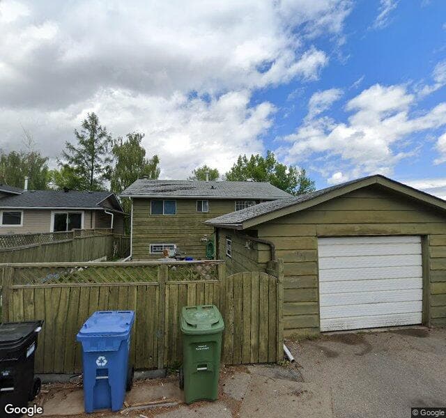Street view of 331 Rundlelawn Road NE, Calgary