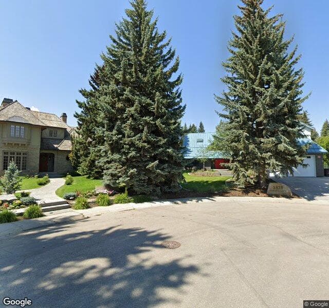 Street view of 1328 Baldwin Crescent SW, Calgary