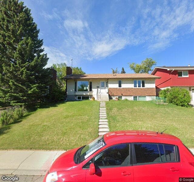 Street view of 115 Nottingham Road NW, Calgary