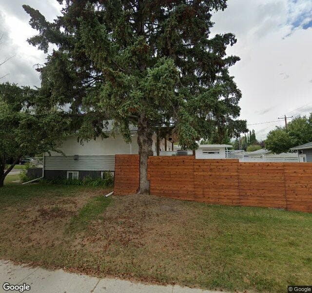 Street view of 3304 35 Avenue SW, Calgary