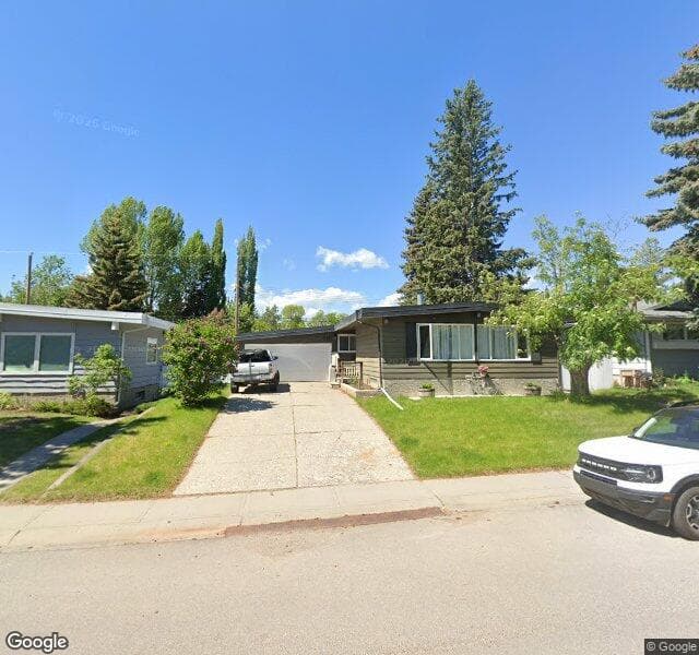 Street view of 6211 34 Street SW, Calgary