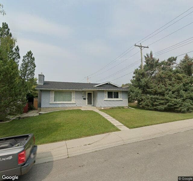 Street view of 123 Silver Brook Drive NW, Calgary