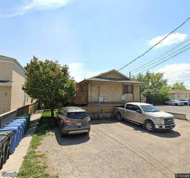 Street view of 412 10 Avenue NE, Calgary