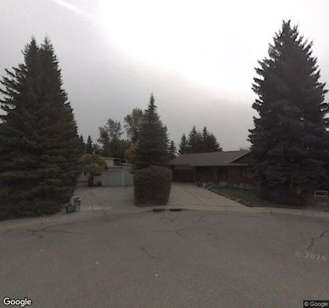 Street view of 3355 Breton Close NW, Calgary