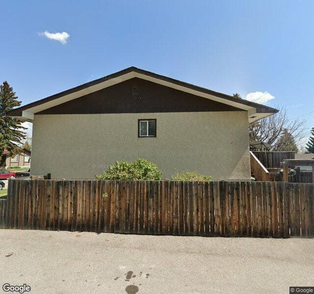 Street view of 178 Huntington Green NE, Calgary