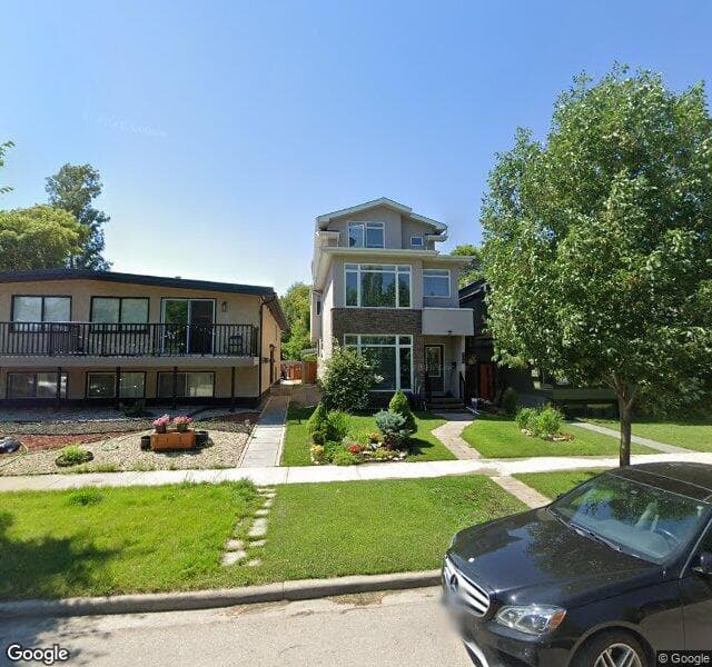 Street view of 713 4 Street NW, Calgary