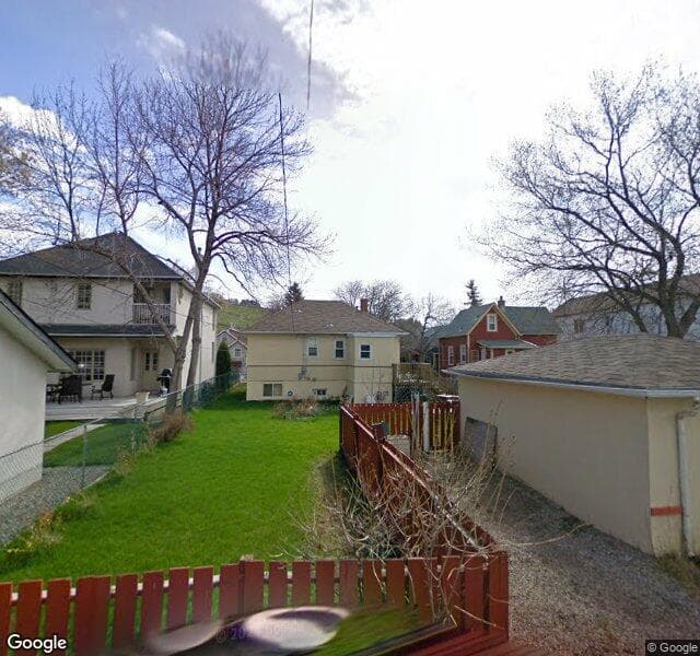 Street view of 943 5 Street NW, Calgary
