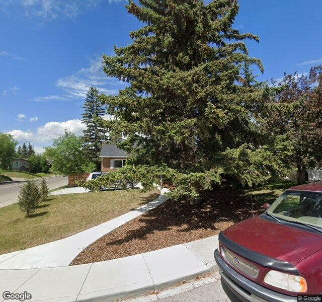 Street view of 2536 Chateau Place NW, Calgary
