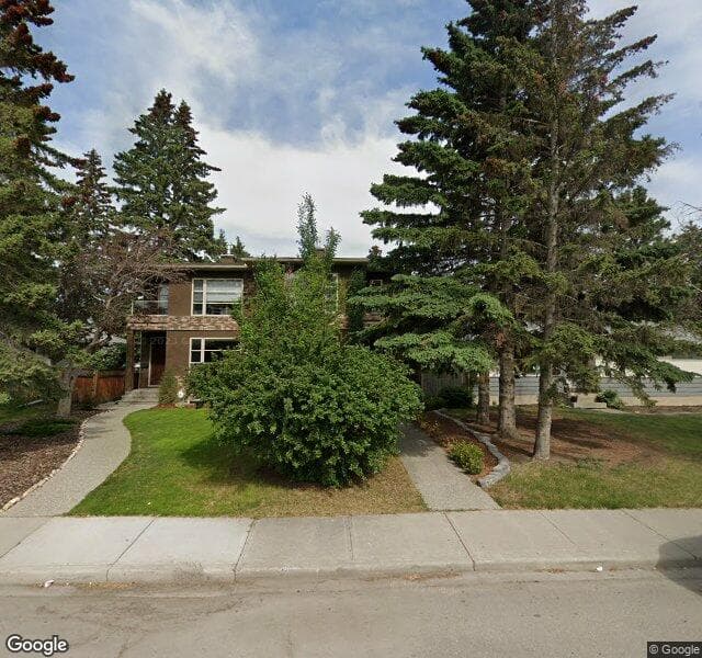 Street view of 424 38 Street SW, Calgary