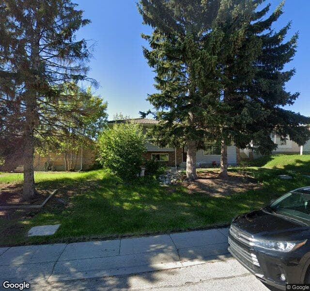 Street view of 727 120 Avenue SW, Calgary