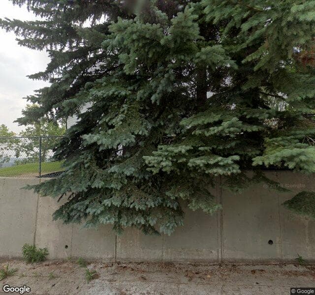 Street view of 587 Parkridge Drive SE, Calgary