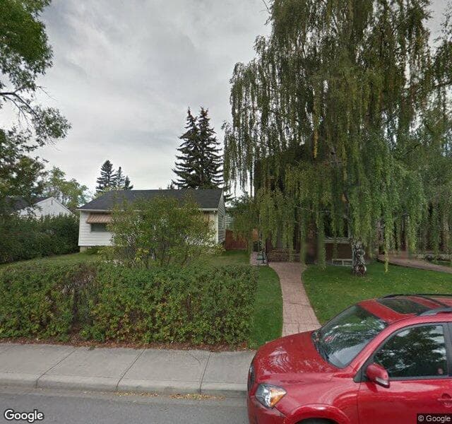 Street view of 525 34A Street NW, Calgary