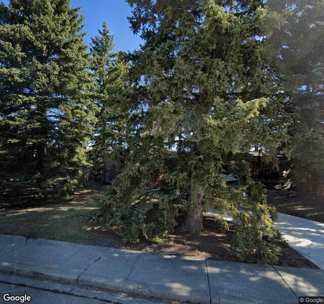Street view of 812 Madison Avenue SW, Calgary