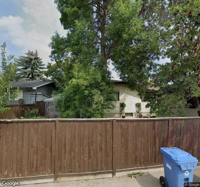 Street view of 20 Sunbank Court SE, Calgary