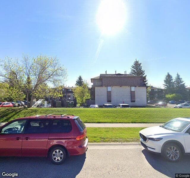 Street view of 401-739 Bracewood Drive SW, Calgary