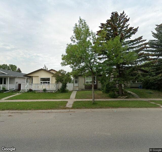 Street view of 925 Erin Woods Drive SE, Calgary