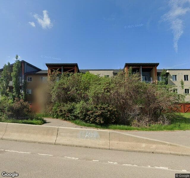 Street view of 3950 46 Avenue NW, Calgary