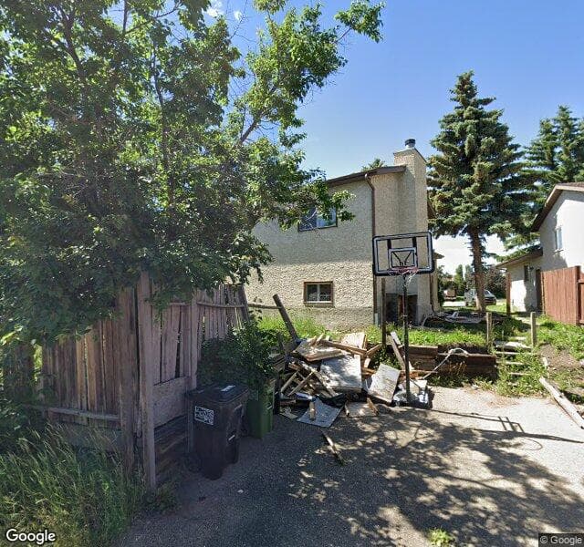 Street view of 27 Kiniski Crescent NW, Edmonton