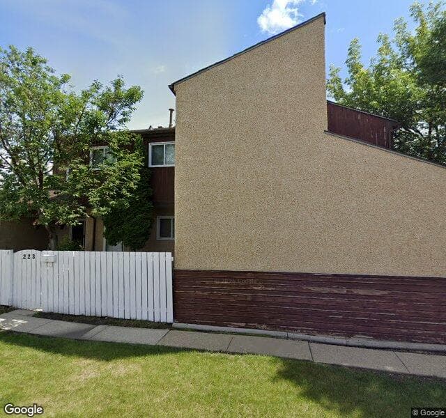 Street view of 223 Kaskitayo Crest, Edmonton
