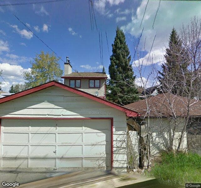 Street view of 625 13 Avenue NE, Calgary