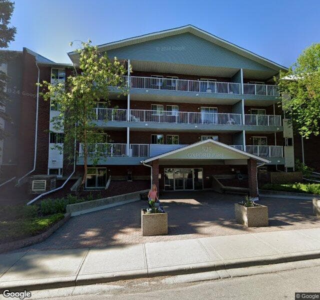 Street view of 525 56 Avenue SW, Calgary
