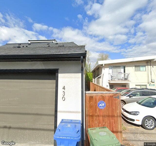 Street view of 430 11 Street NW, Calgary