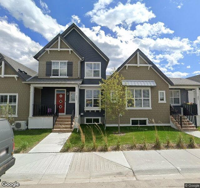 Street view of 289 Lucas Avenue NW, Calgary