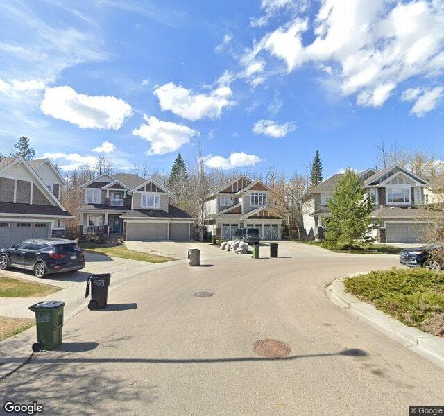 Street view of 612 Hemingway Point(e), Edmonton