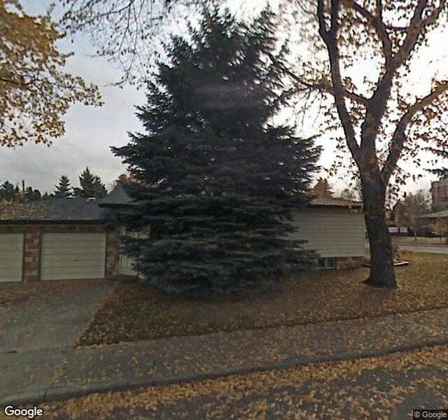 Street view of 3542 7 Avenue SW, Calgary