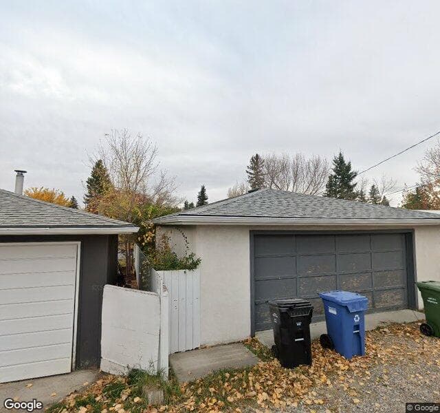 Street view of 1032 89 Avenue SW, Calgary