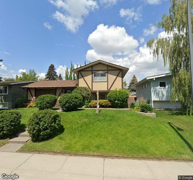 Street view of 10631 Mapleglen Crescent SE, Calgary