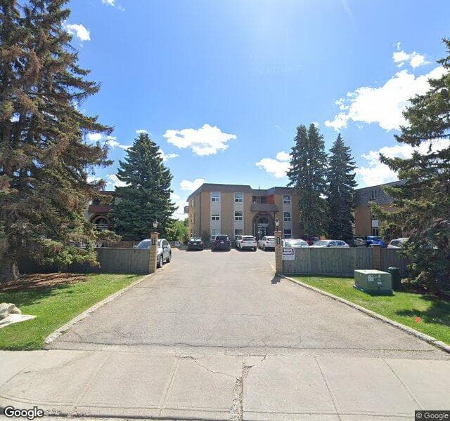 Street view of 202-520 Cedar Crescent SW, Calgary