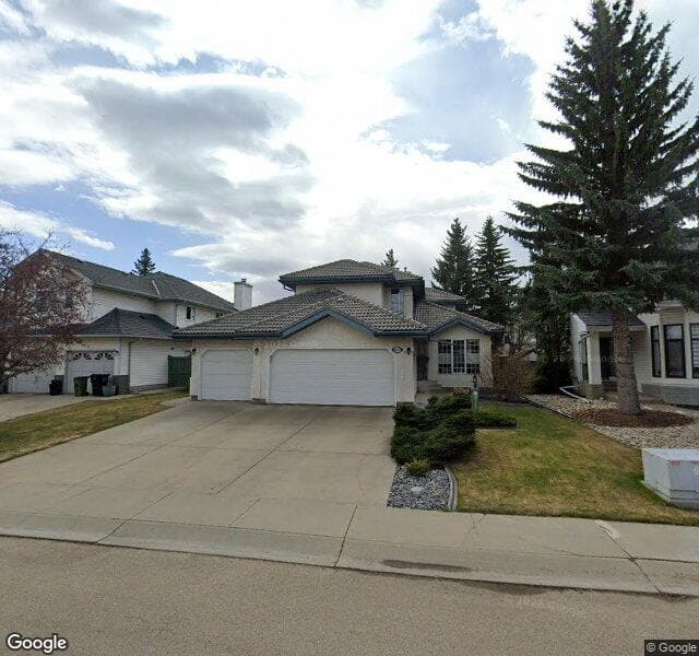Street view of 627 Wotherspoon Close NW, Edmonton