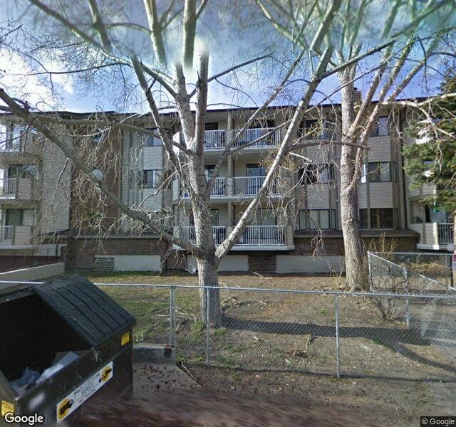 Street view of 305-110 20 Avenue NE, Calgary