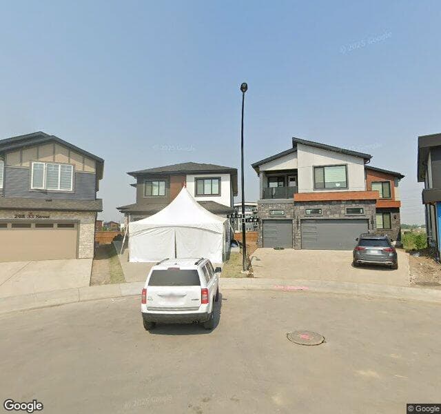 Street view of 204 33 Street SW, Edmonton