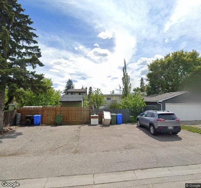 Street view of 2606 14 Avenue SE, Calgary