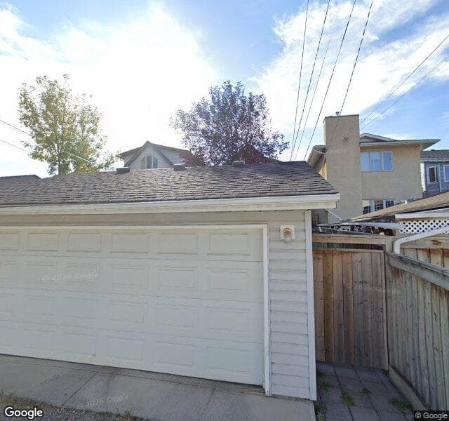 Street view of 532 54 Avenue SW, Calgary