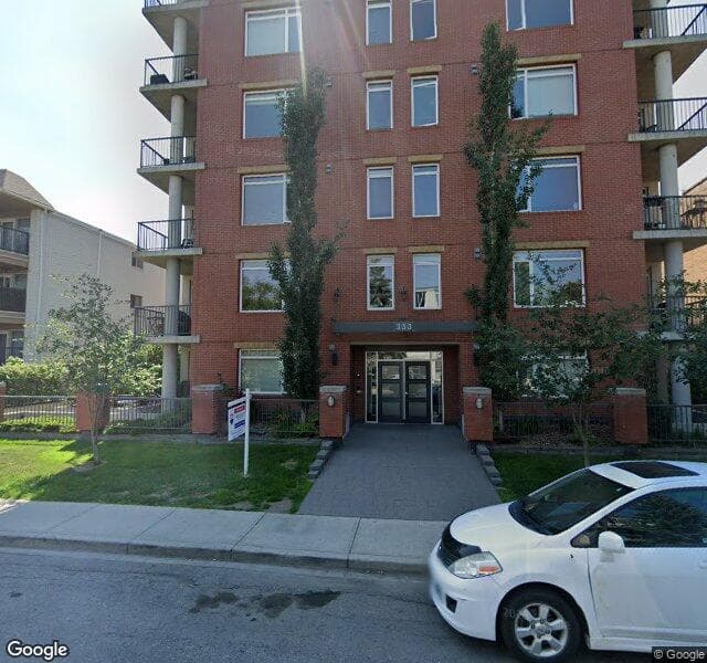 Street view of 402-333 22 Avenue SW, Calgary