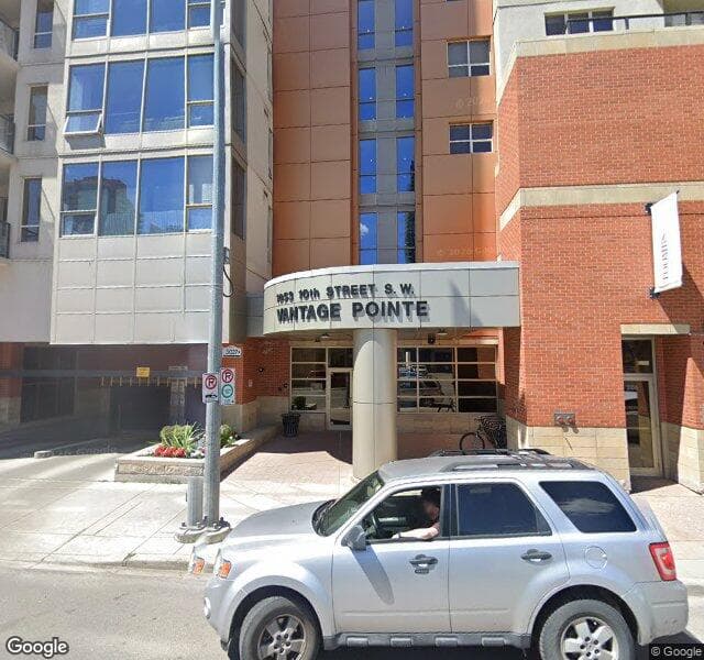 Street view of 1053 10 Street SW, Calgary