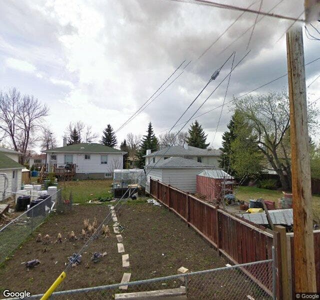 Street view of 510 29 Avenue NW, Calgary