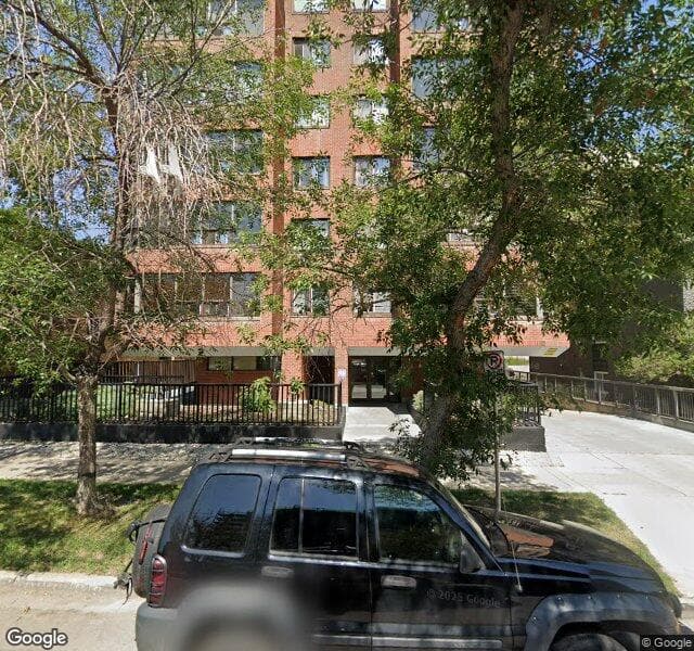 Street view of 626 15 Avenue SW, Calgary
