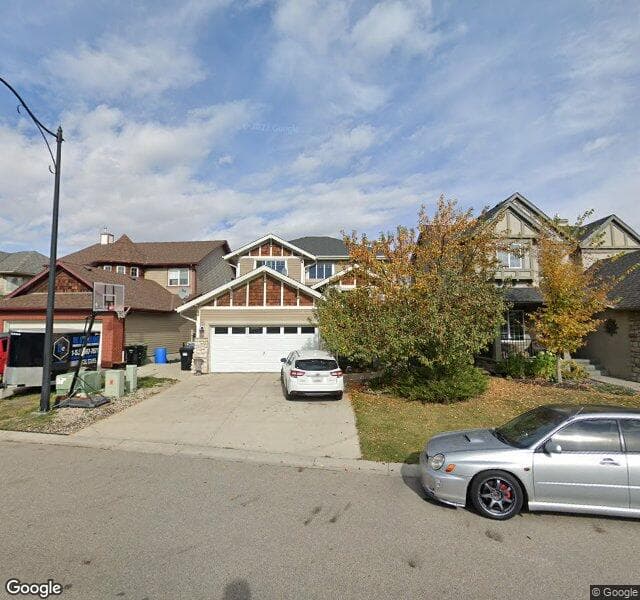 Street view of 40 Cougar Ridge Heights SW, Calgary