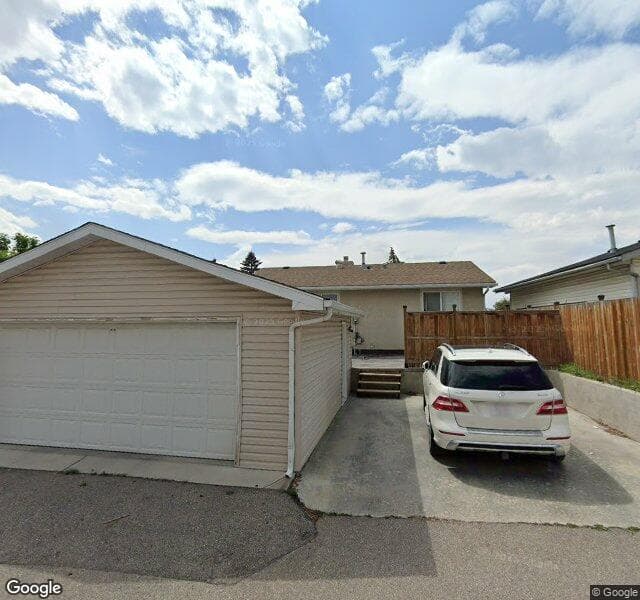 Street view of 1527 Maitland Drive NE, Calgary