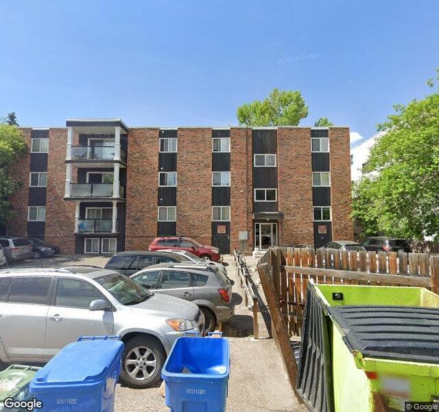 Street view of 404-927 2 Avenue NW, Calgary