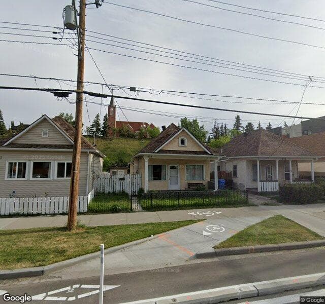 Street view of 804 Mcdougall Road NE, Calgary