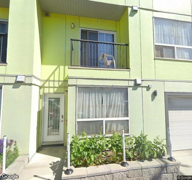 Street view of 402-1740 9 Street NW, Calgary