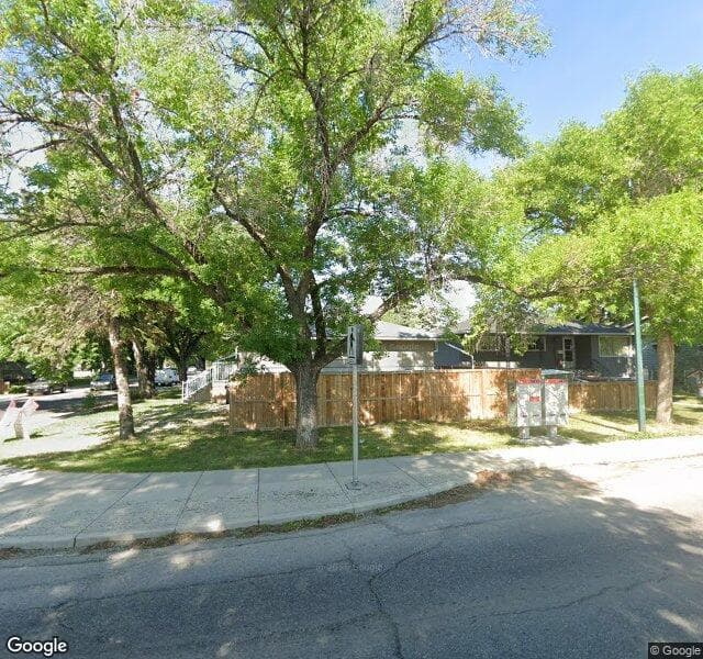 Street view of 1944 10 Avenue NE, Calgary