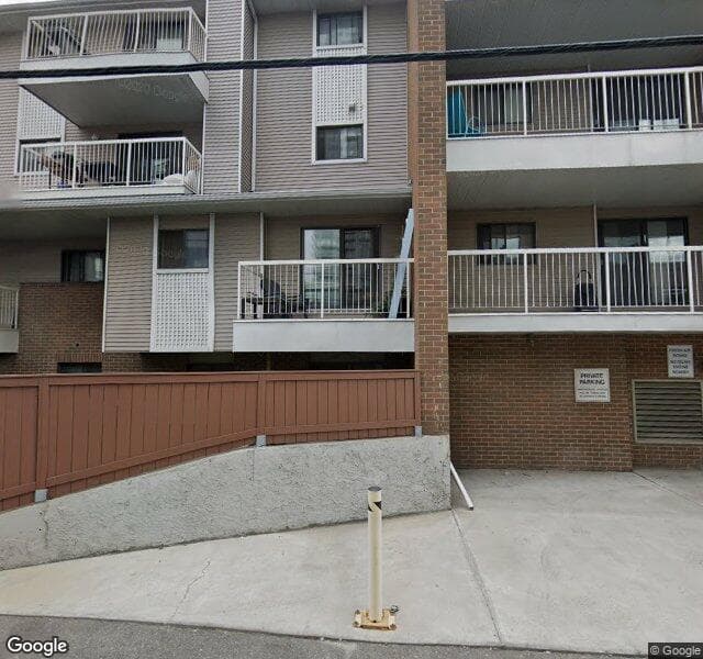 Street view of 101-930 18 Avenue SW, Calgary
